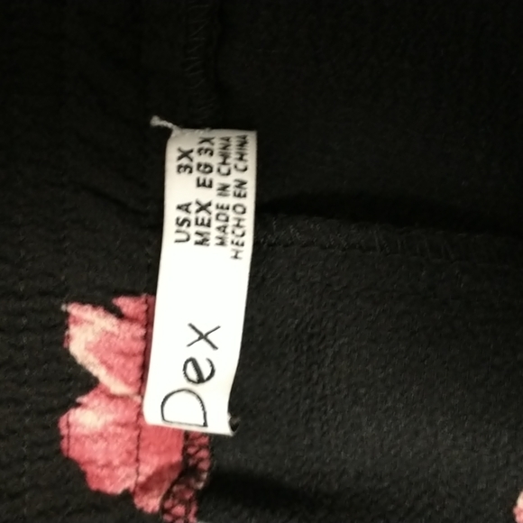 Knee Length Black Skirt with Red Roses - Plus size 3X - Button Front - NWT - Picture 10 of 12
